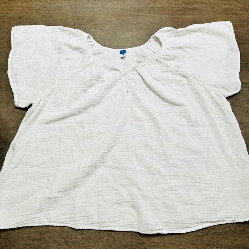 Old Navy Women's White Blouse